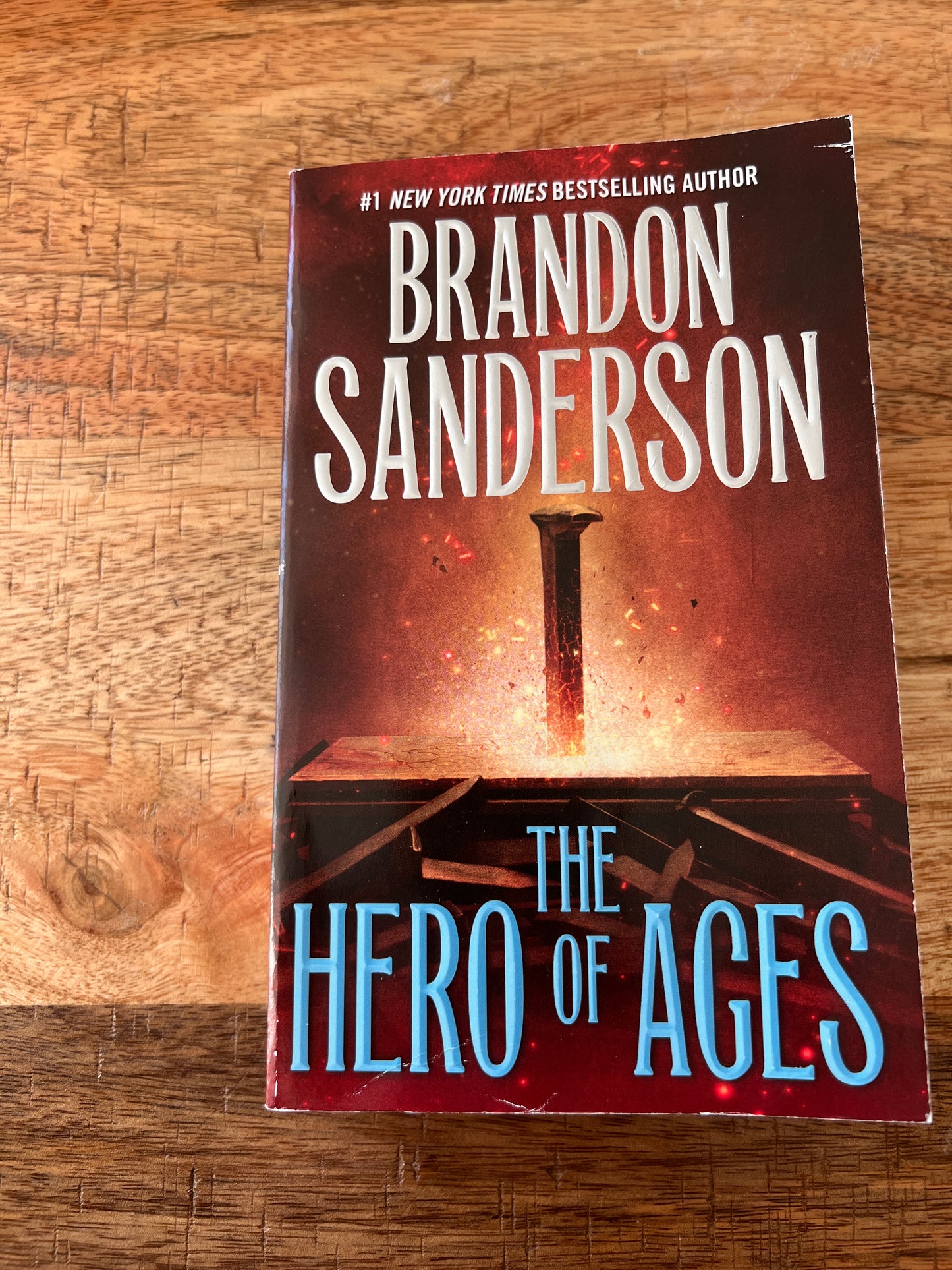 The Hero of Ages (Mistborn #3)