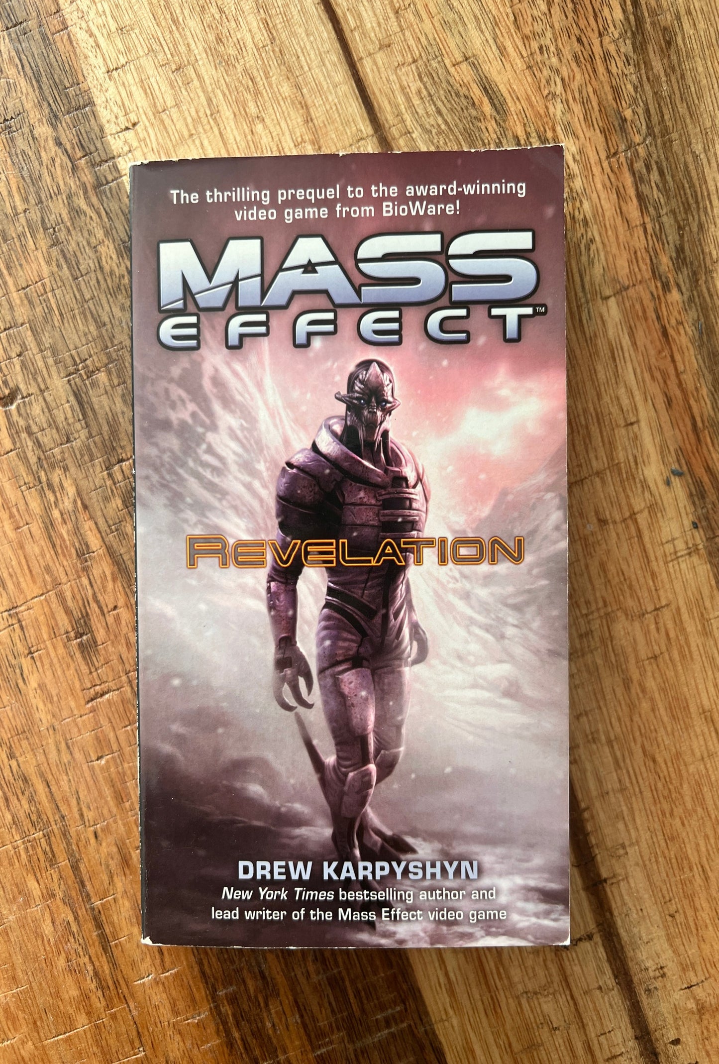 Mass Effect: Revelation (Mass Effect #1)
